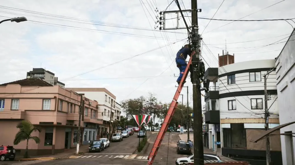 Operação Poste Limpo avança pela área central de Tenente Portela