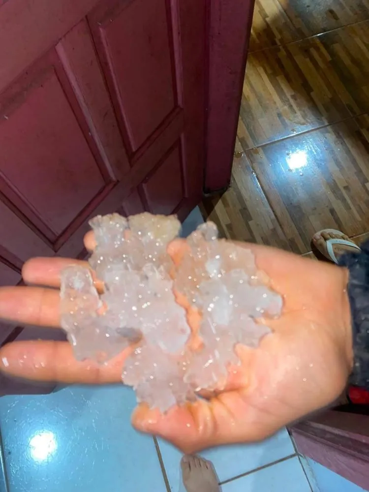 Chuva de granizo atinge interior de Vista Gaúcha e distrito de Bom Plano