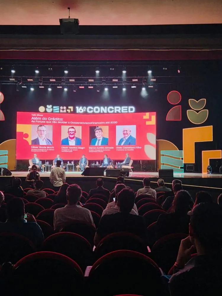 Lideranças do Sicoob Creditapiranga participam do 16º Concred, em Goiânia