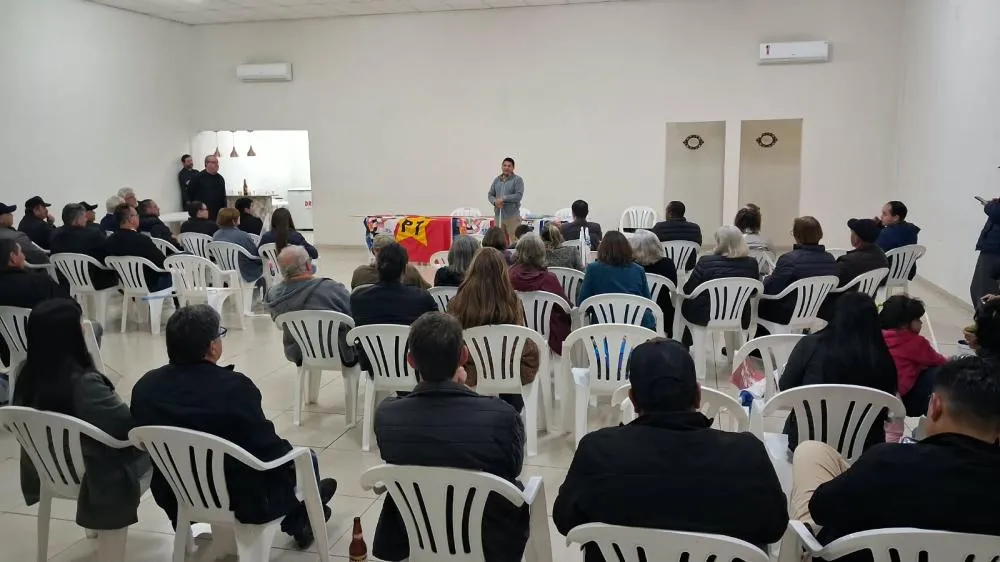 Grupo Reação Democrática reúne lideranças para discutir eleições de 2026