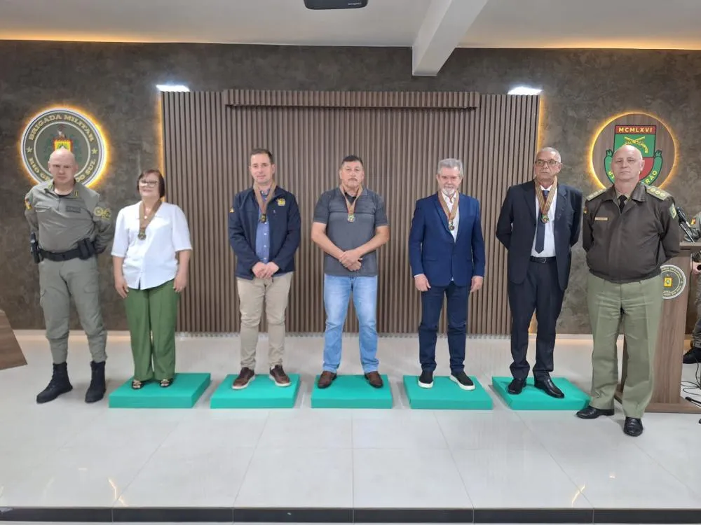 7º BPM entrega Comenda Coronel Barão durante comemoração dos 60 anos