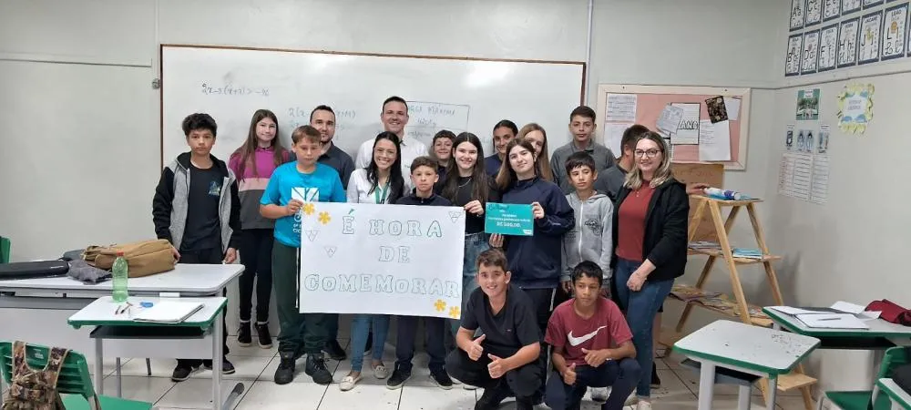 Sicoob Creditapiranga realiza premiação da etapa local do Concurso Cultural 2026 com o tema “Com cooperação, a gente encontra a solução”