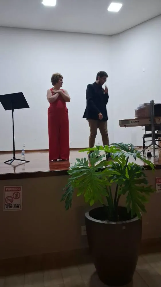 Recital de canto lírico e piano reúne canções brasileiras e alemãs em Tenente Portela