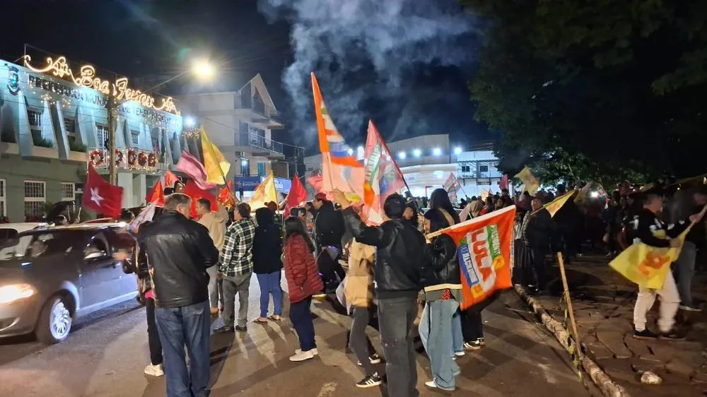 Vitória de Lula mobiliza militância do PT e reúne apoiadores em Tenente Portela