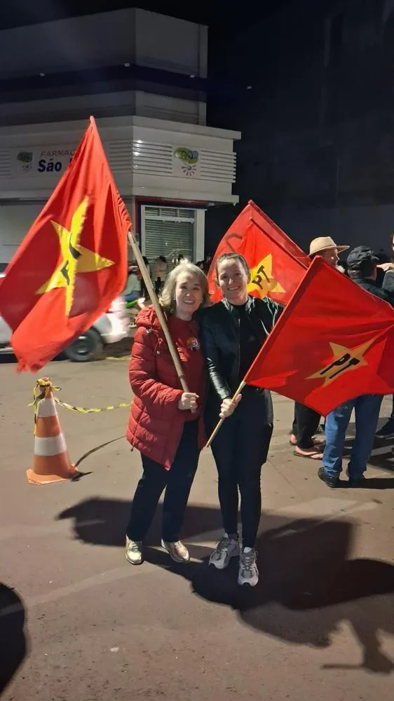 Vitória de Lula mobiliza militância do PT e reúne apoiadores em Tenente Portela