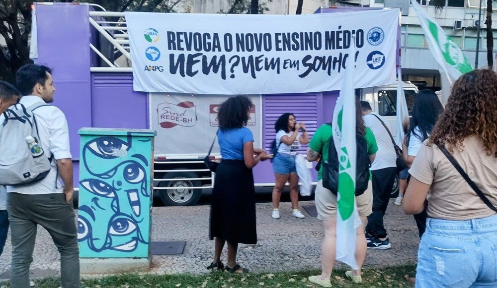 Primeiras manifestações pela revogação da lei do Novo Ensino Médio começaram no dia 15 em várias partes do país - Foto Aloísio Morais