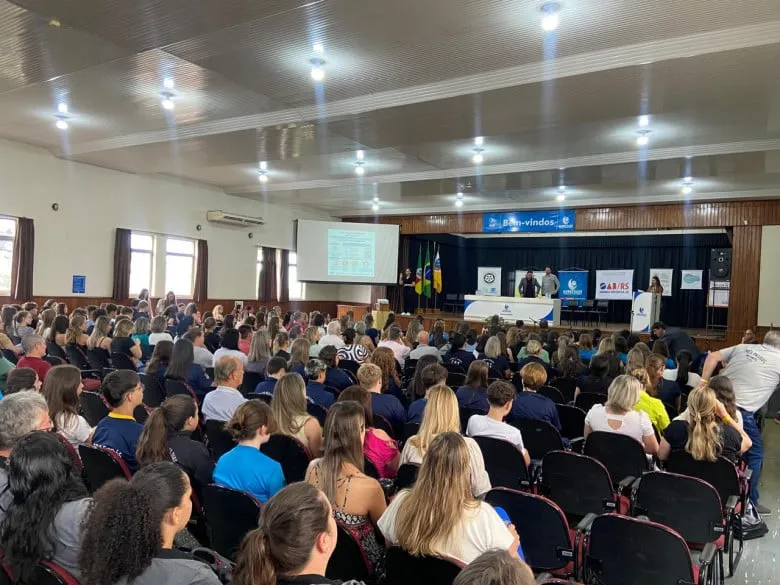 Objetivo do evento foi debater e buscar melhorias para a rede de proteção / Foto: Divulgação