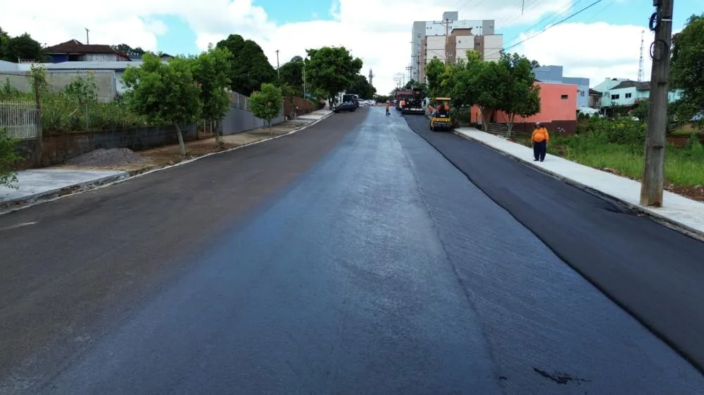Projeto Ipanema: pavimentação avança e está na reta final