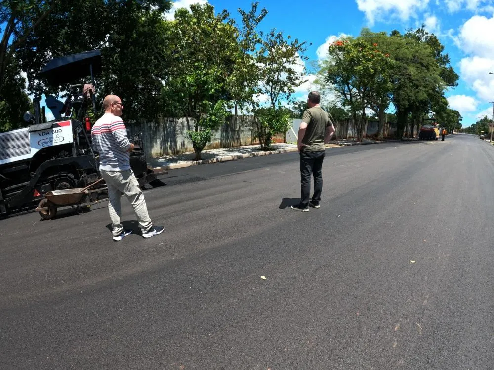Projeto Ipanema: pavimentação avança e está na reta final