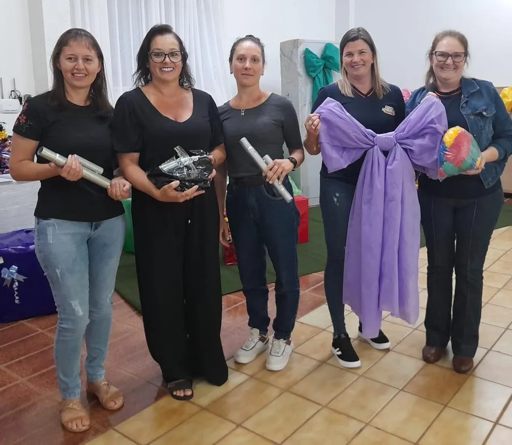 EMEF Tenente Portela - Prêmio: Cama Elástica - Classificada em 1° lugar com maior média, proporcional a arrecadação e cadastros / Foto: Divulgação