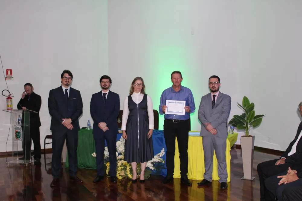 Confira as fotos da diplomação do prefeito e vereadores de Vista Gaúcha