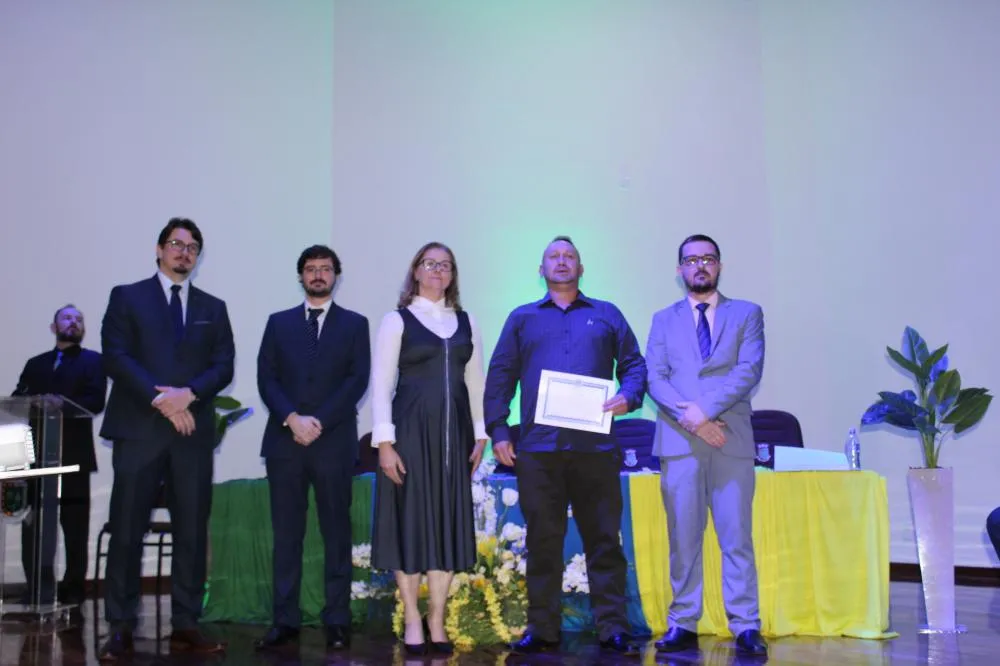 Confira as fotos da diplomação do prefeito e vereadores de Tenente Portela