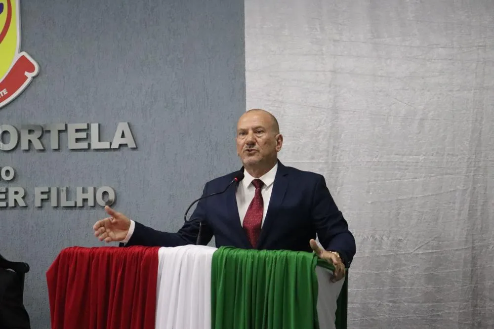 Sala e Scherer dão início a gestão 2025/2028
