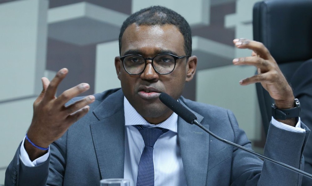 Sabatina dos economistas Gabriel Muricca Galípolo e Ailton de Aquino Santos, na comissão de Assuntos Econômicos (CAE) do Senado. Foto: Lula Marques/ Agência Brasil