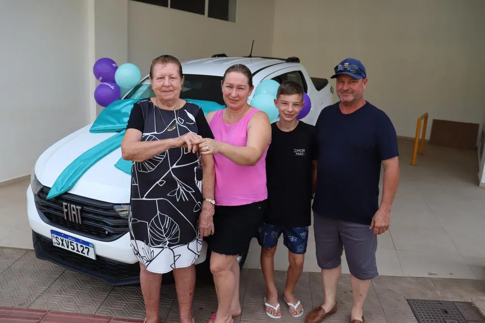  Sicoob Creditapiranga entrega carro e motos 0 km a sorteados da Promoção Capital da Sorte