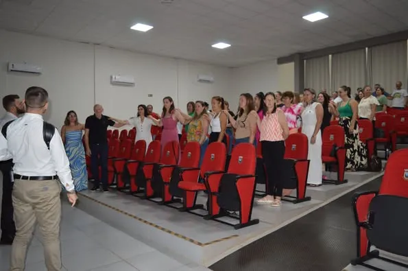 Semana de Formação prepara educadores para o ano letivo de 2025 
