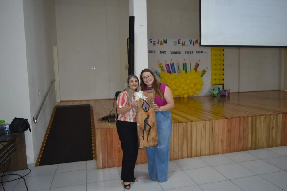 Semana de Formação prepara educadores para o ano letivo de 2025 