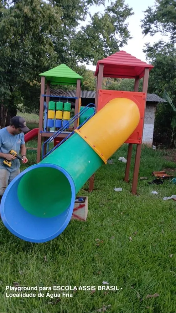 Novos playgrounds em Miraguaí são frutos de emendas impositivas pagas pela nova gestão