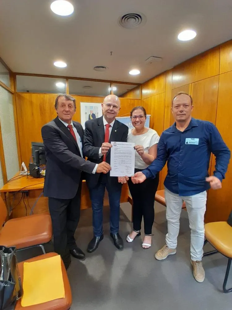 Prefeito e vereadores cumprem agenda em Brasília