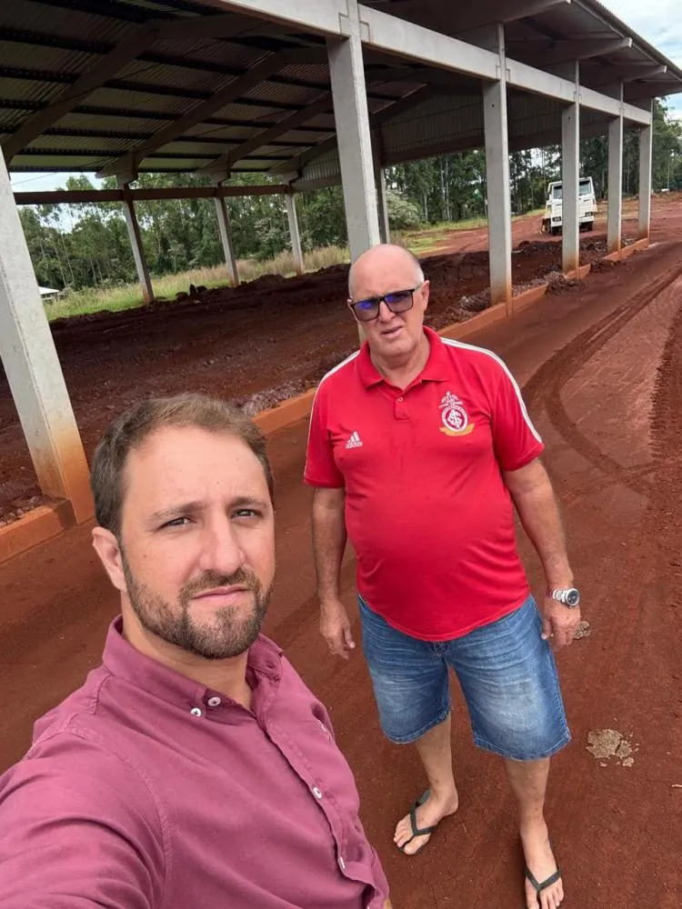 Prefeito e Vice acompanham obras que beneficiam lazer e desenvolvimento econômico