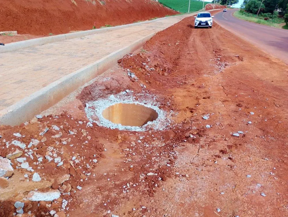 Prefeito e Vice acompanham obras que beneficiam lazer e desenvolvimento econômico