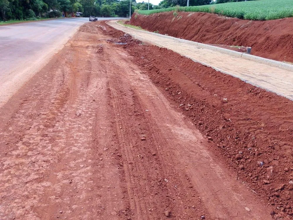 Prefeito e Vice acompanham obras que beneficiam lazer e desenvolvimento econômico
