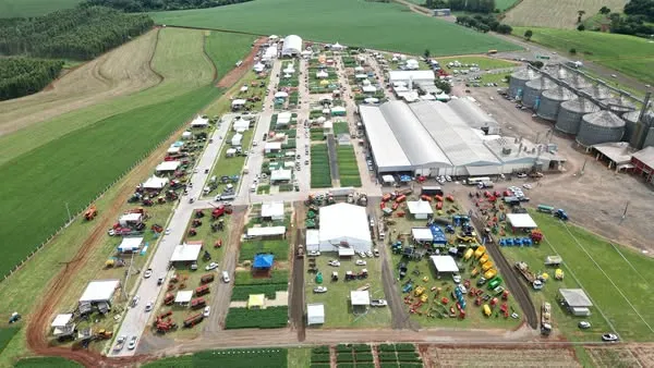Mais de 50 mil visitantes são esperados na 9ª ExpoAgro Cotricampo