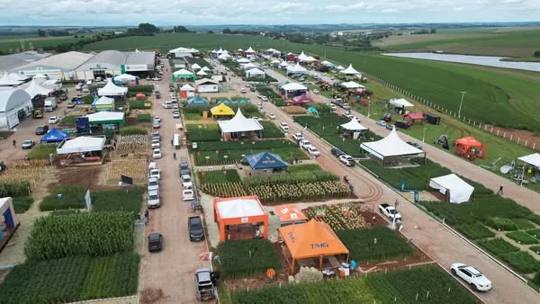 Mais de 50 mil visitantes são esperados na 9ª ExpoAgro Cotricampo