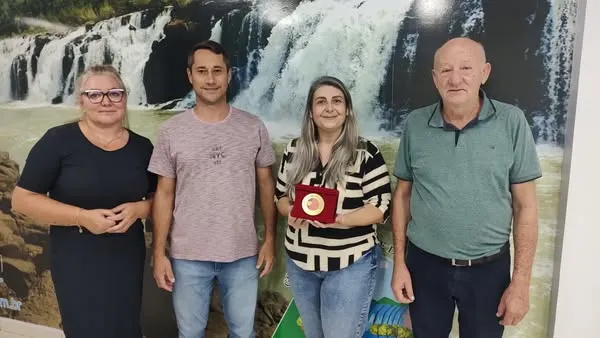 Derrubadas recebe Selo Ouro por avanços na alfabetização infantil