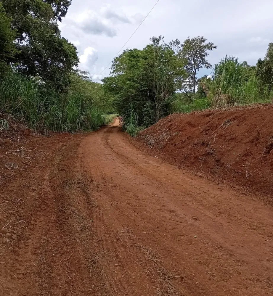 Secretaria de Obras segue com recuperação de estradas rurais
