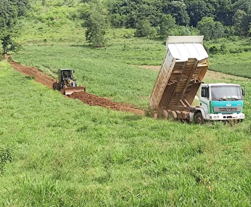 Secretaria de Obras segue com recuperação de estradas rurais