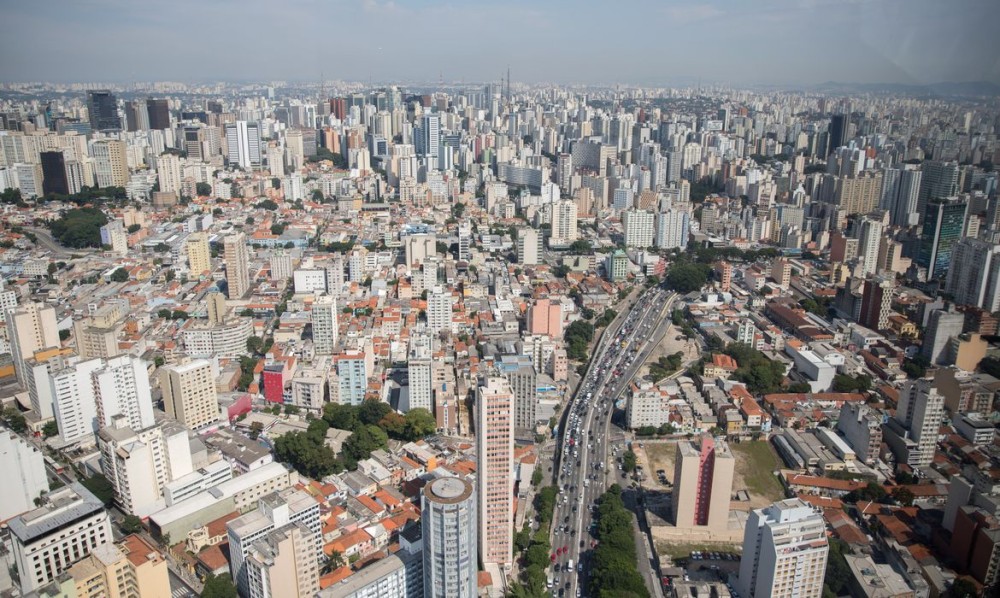 Vista aérea da cidade de São Paulo, rio Tietê, prédios, São Paulo, cidade. Foto: Divulgação/Diogo Moreira/MáquinaCW/Governo do estado de São Paulo