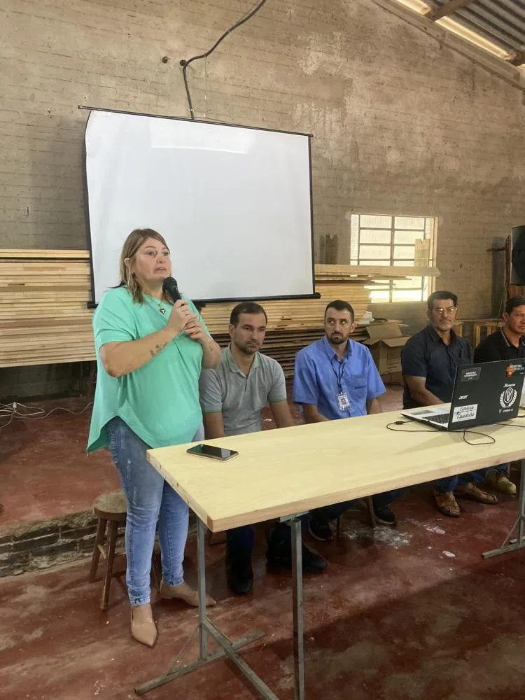 Seminário sobre piscicultura e produção de leite reúne produtores em Barra do Guarita