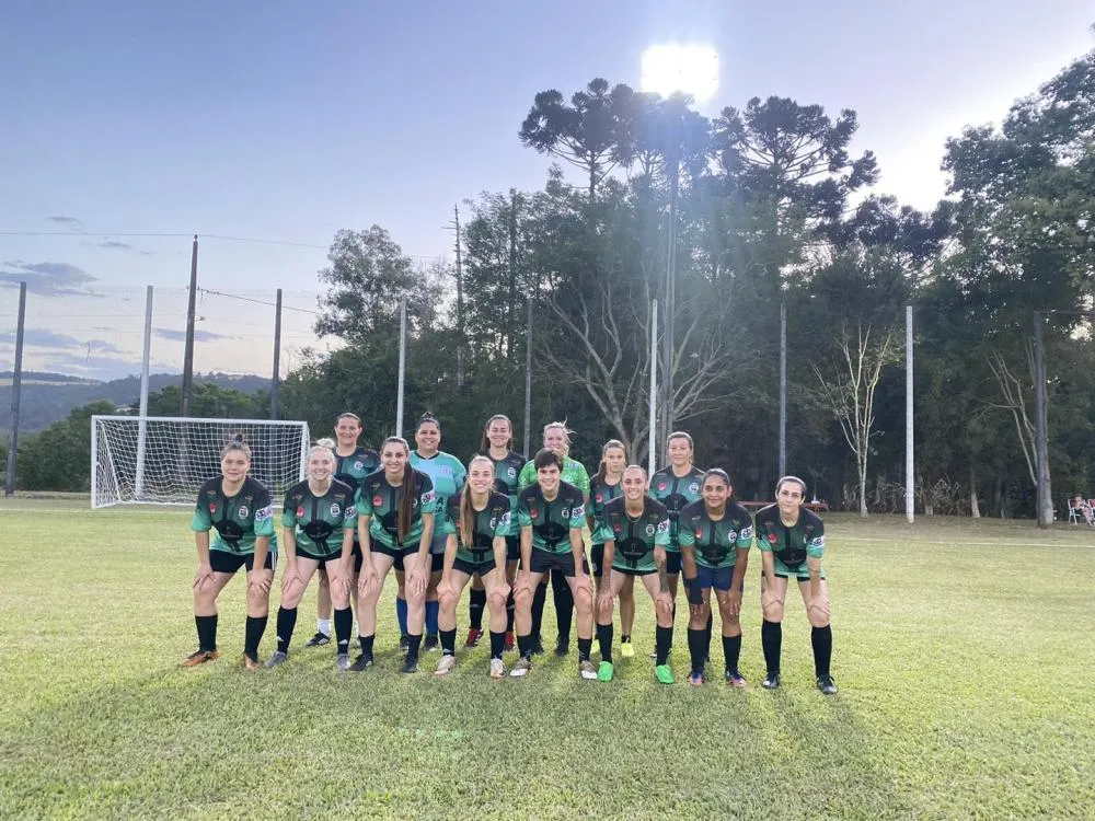 Iluminação em LED é inaugurada no Campo do Tigre com festa esportiva