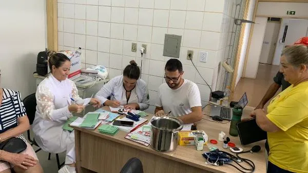 Secretaria de Saúde realiza encontro com diabéticos e hipertensos