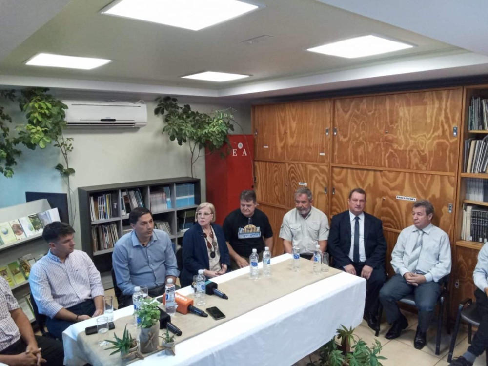 Lideranças da região estiveram na Argentina na última semana, para lançamento de mais uma atividade binacional (Foto: AMAPARU / Divulgação)