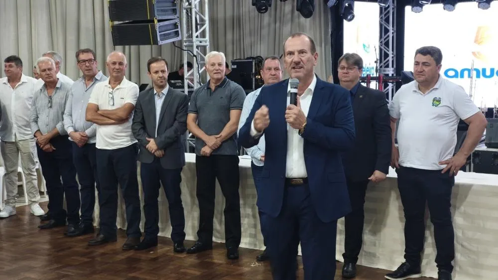 Associação de Municípios da Região Celeiro completa 55 anos com celebração
