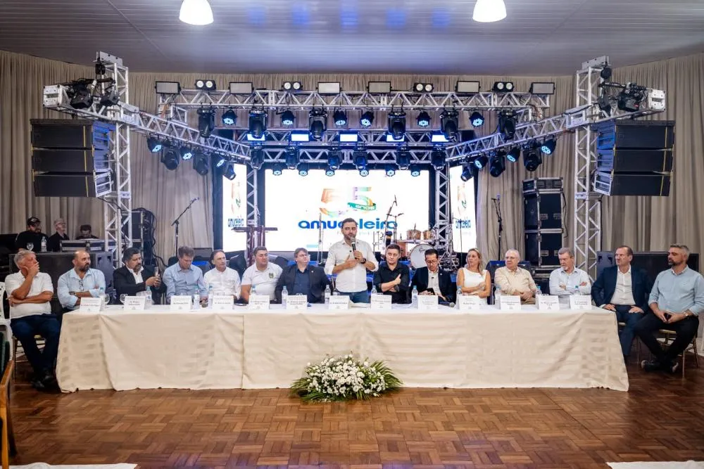 Associação de Municípios da Região Celeiro completa 55 anos com celebração