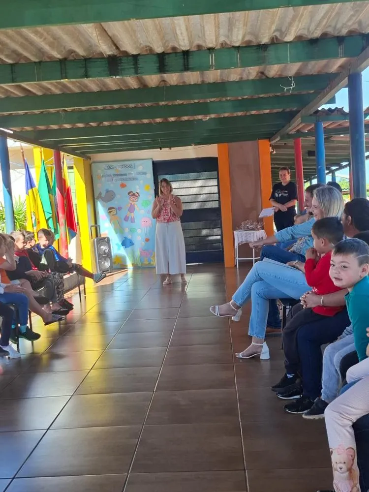 EMEI Lenirinha inaugura novos playgrounds e melhorias na estrutura escolar