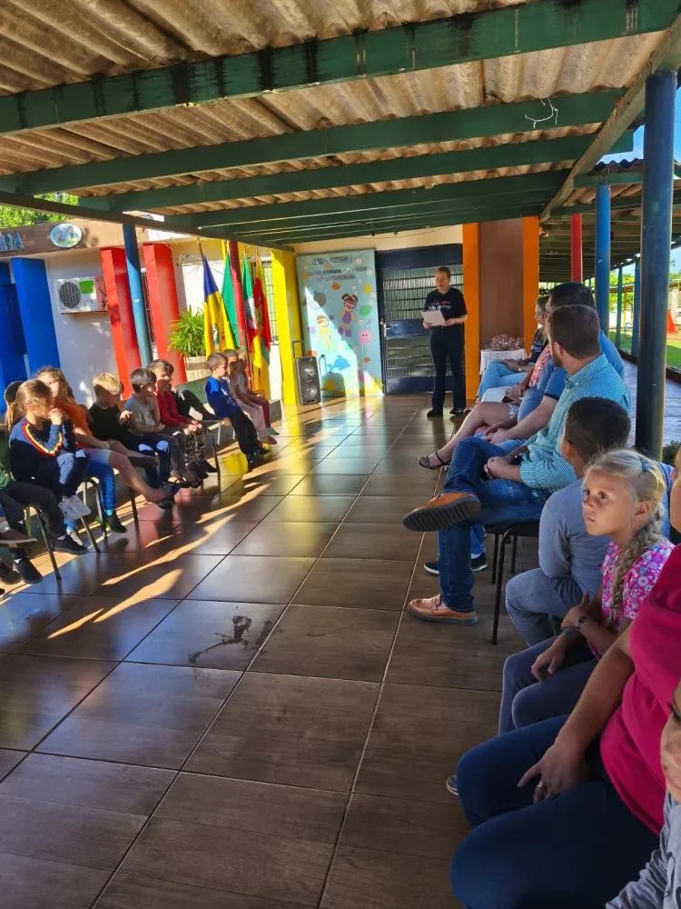 EMEI Lenirinha inaugura novos playgrounds e melhorias na estrutura escolar
