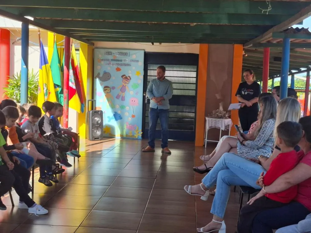 EMEI Lenirinha inaugura novos playgrounds e melhorias na estrutura escolar