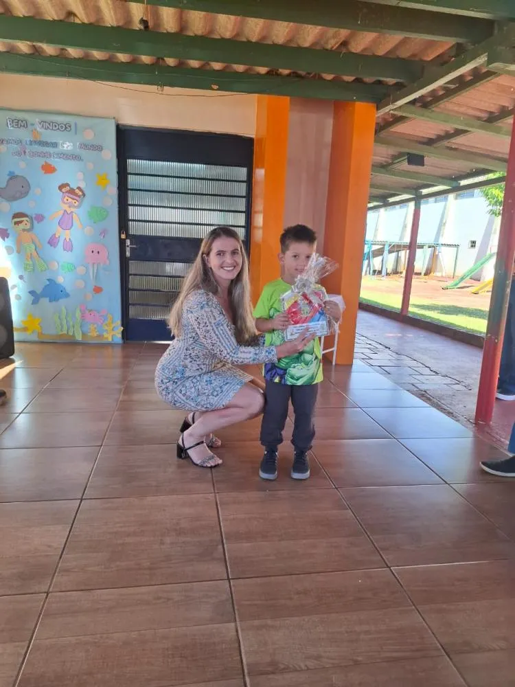 EMEI Lenirinha inaugura novos playgrounds e melhorias na estrutura escolar